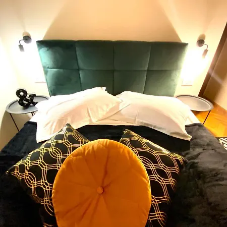 فندق مبيت وإفطار Apartements And Next To The Sea - Belveder Rab Sea And Sunset Wiew سوبيتارسكا دراغا