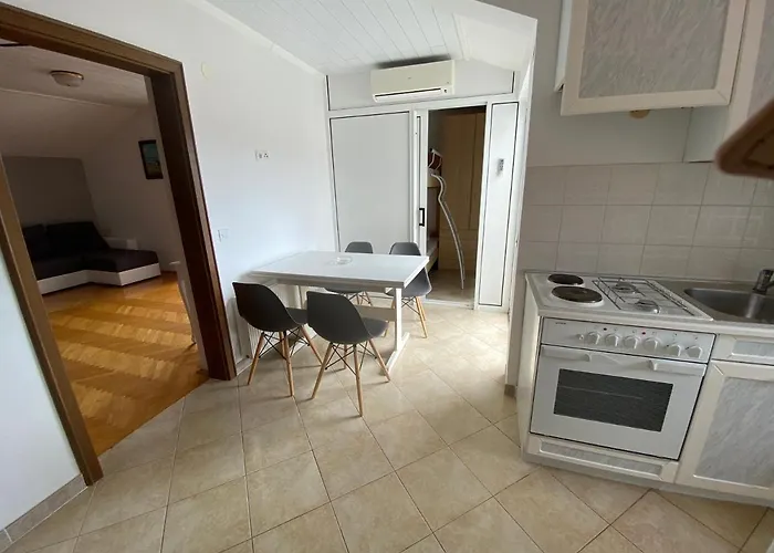 B&B Apartements And Next To The Sea - Belveder Rab Sea And Sunset Wiew 4*