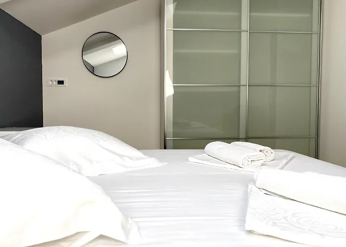 Apartements And Next To The Sea - Belveder Rab Sea And Sunset Wiew 4* Supetarska Draga