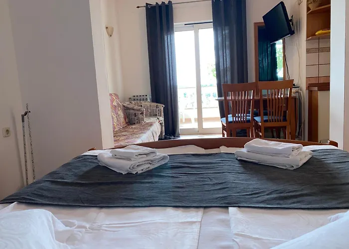 Apartements And Next To The Sea - Belveder Rab Sea And Sunset Wiew B&B 4*