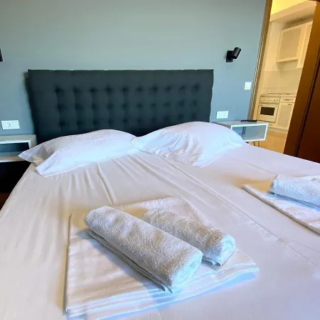 Apartements And Next To The Sea - Belveder Rab
