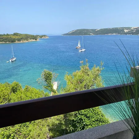 Bed and Breakfast Apartements And Next To The Sea - Belveder Rab
