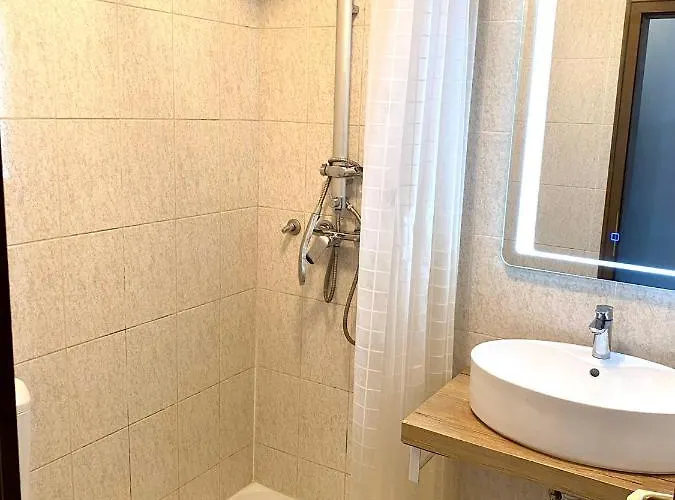 Bed & Breakfast Apartements And Next To The Sea - Belveder Rab Sea And Sunset Wiew 4*